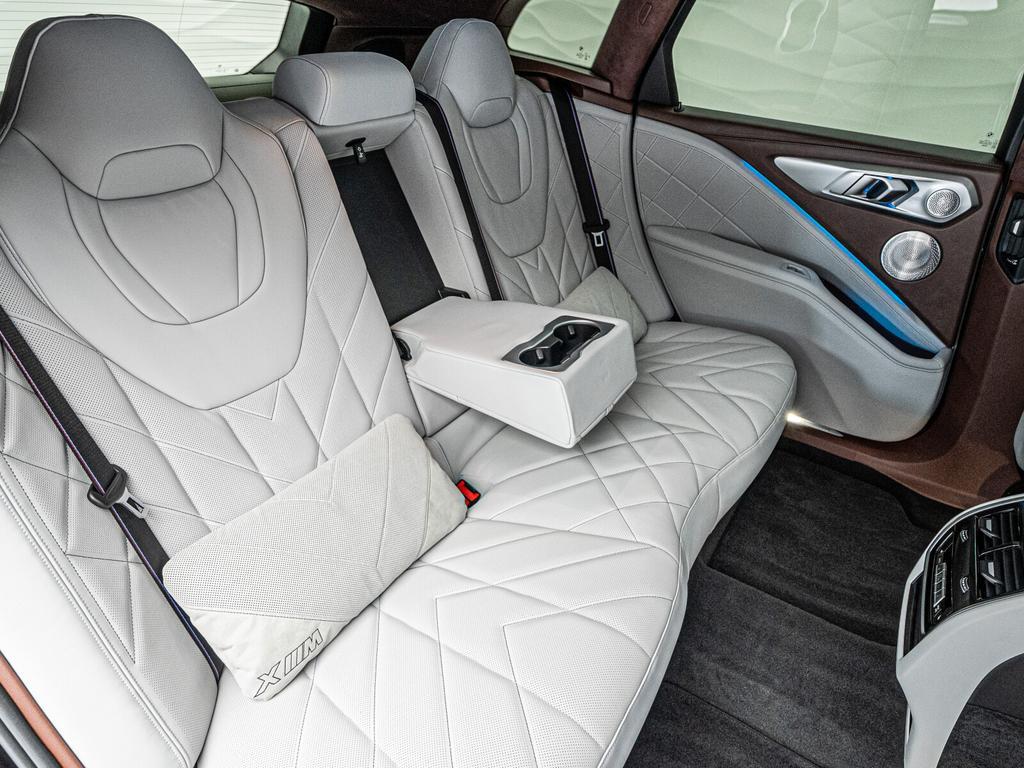 BMW XM