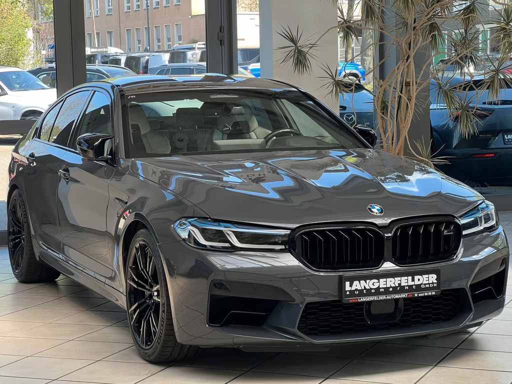 BMW M5 2022 Benzine