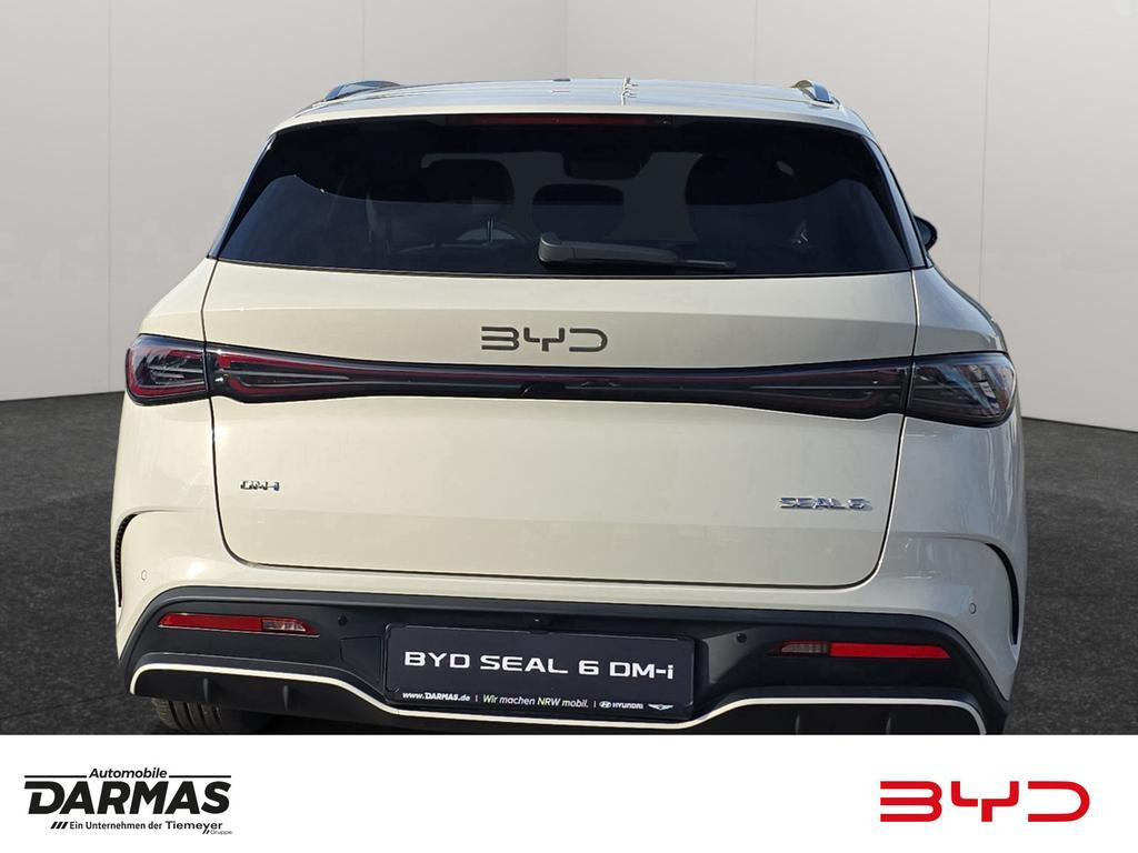 BYD Seal 6