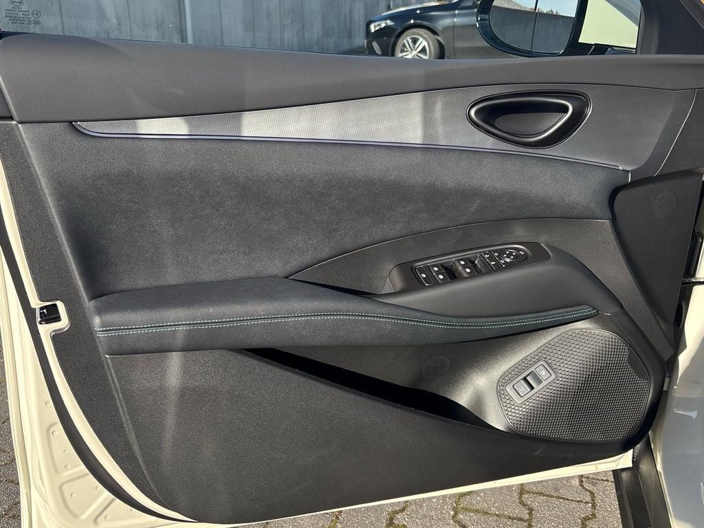 BYD Seal 6