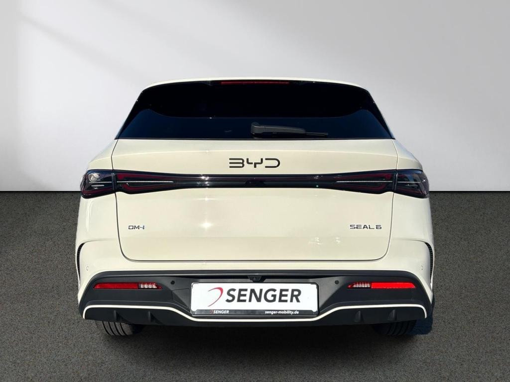 BYD Seal 6