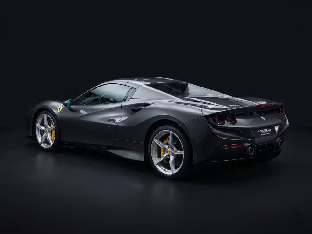 Ferrari F8