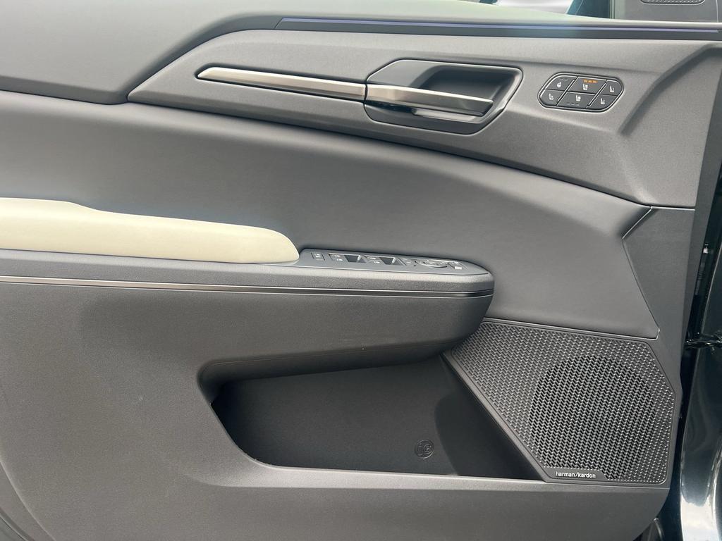 Kia EV5