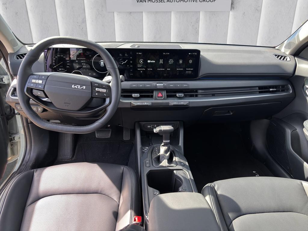 Kia K4