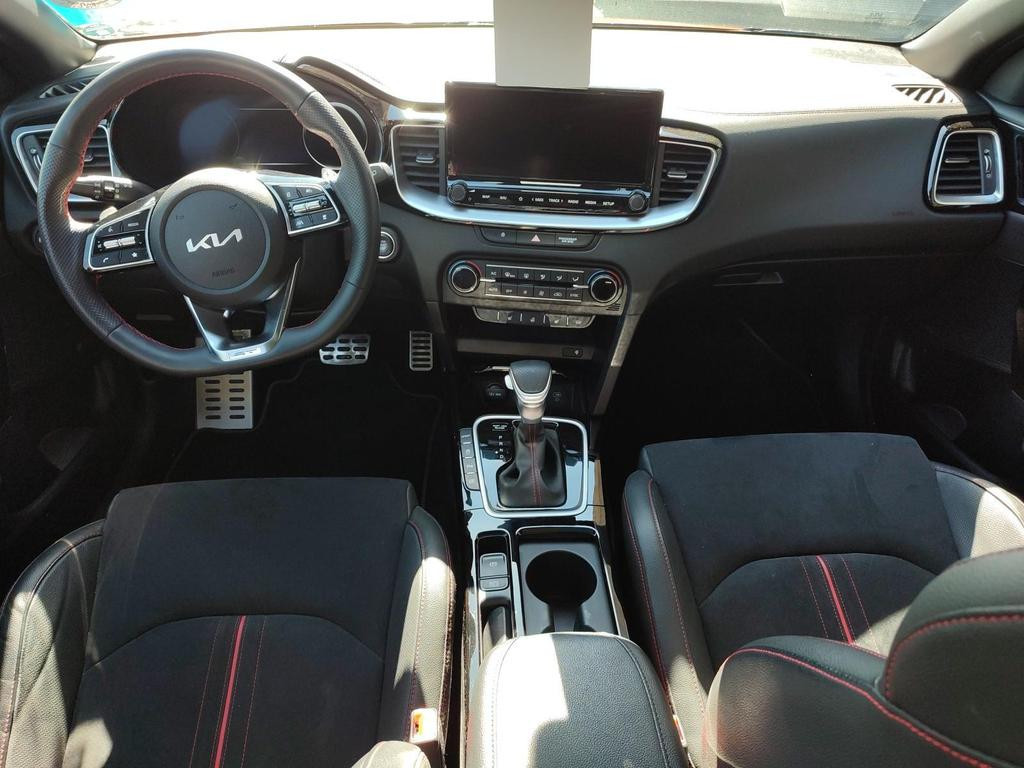Kia ProCeed
