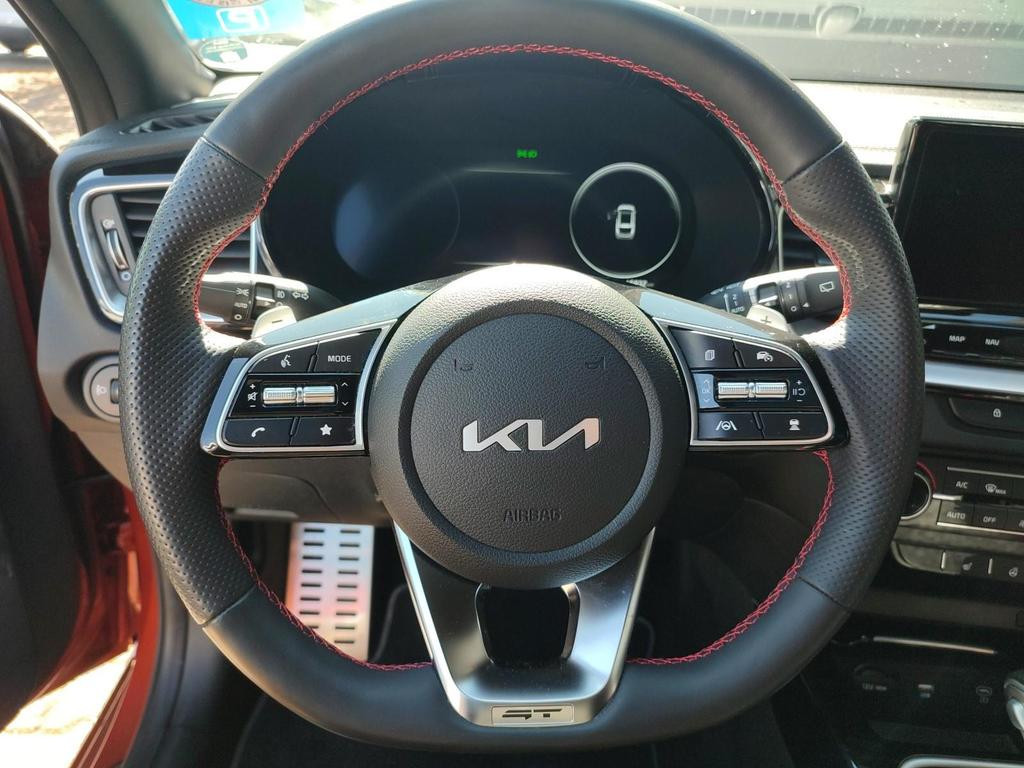 Kia ProCeed