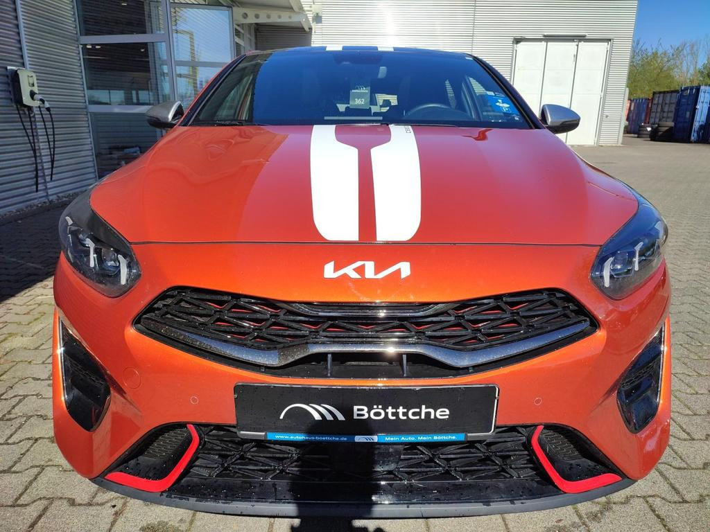 Kia ProCeed