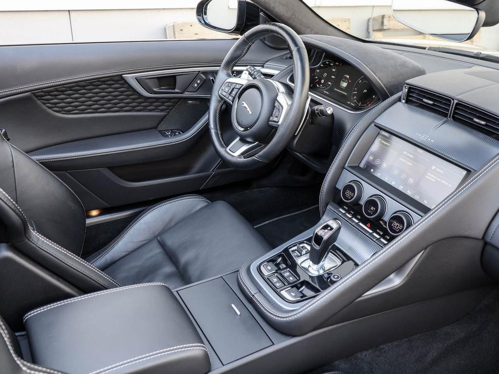 Jaguar F-Type