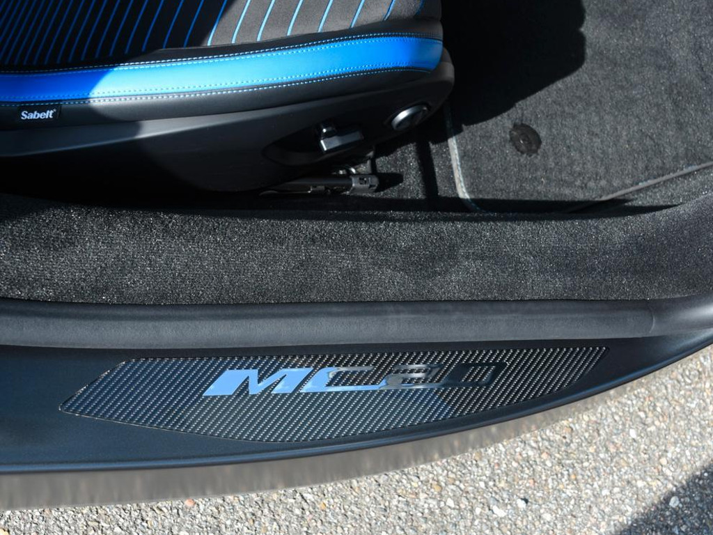 Maserati MC20