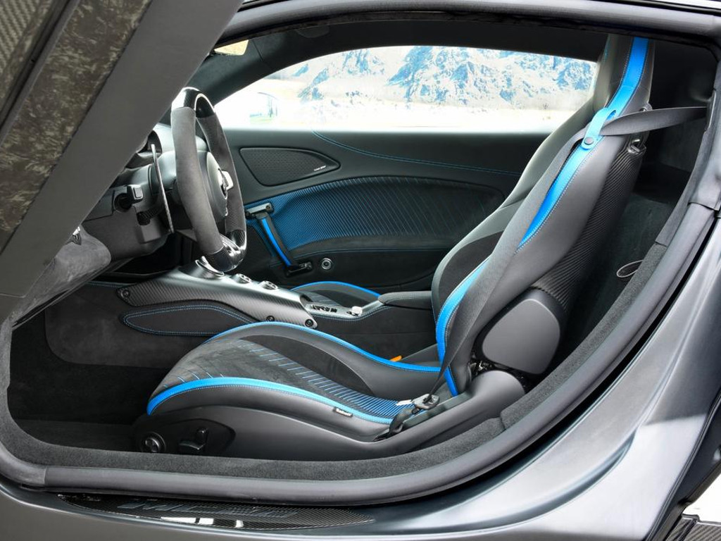 Maserati MC20