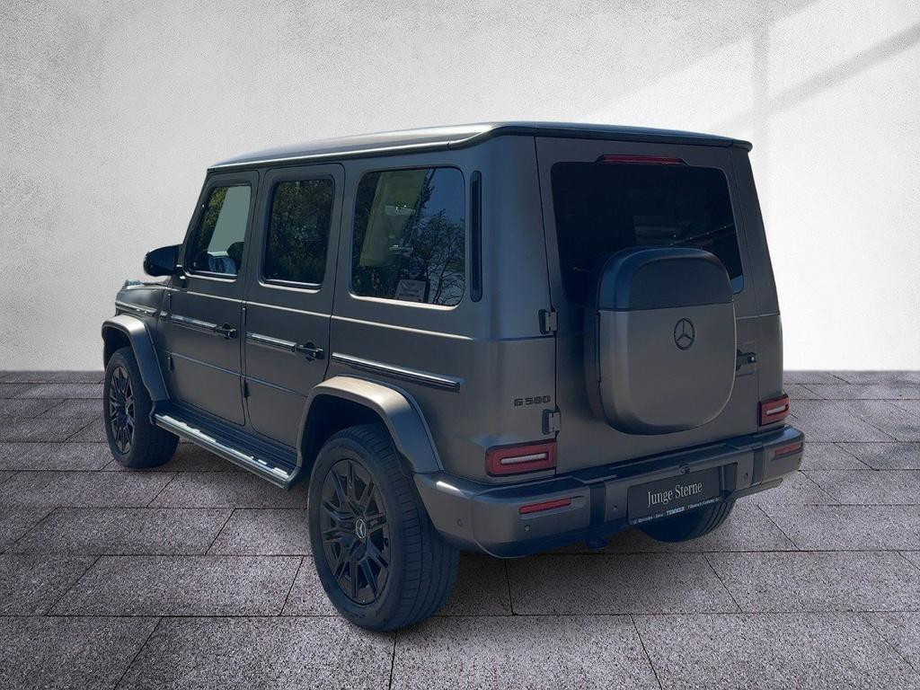 Mercedes-Benz G-Klasse