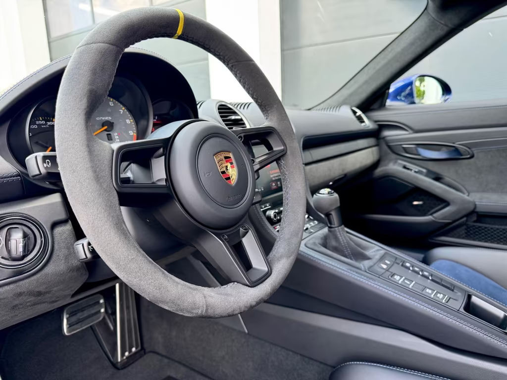 Porsche Cayman