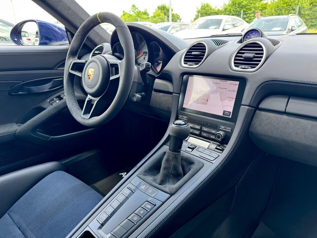 Porsche Cayman