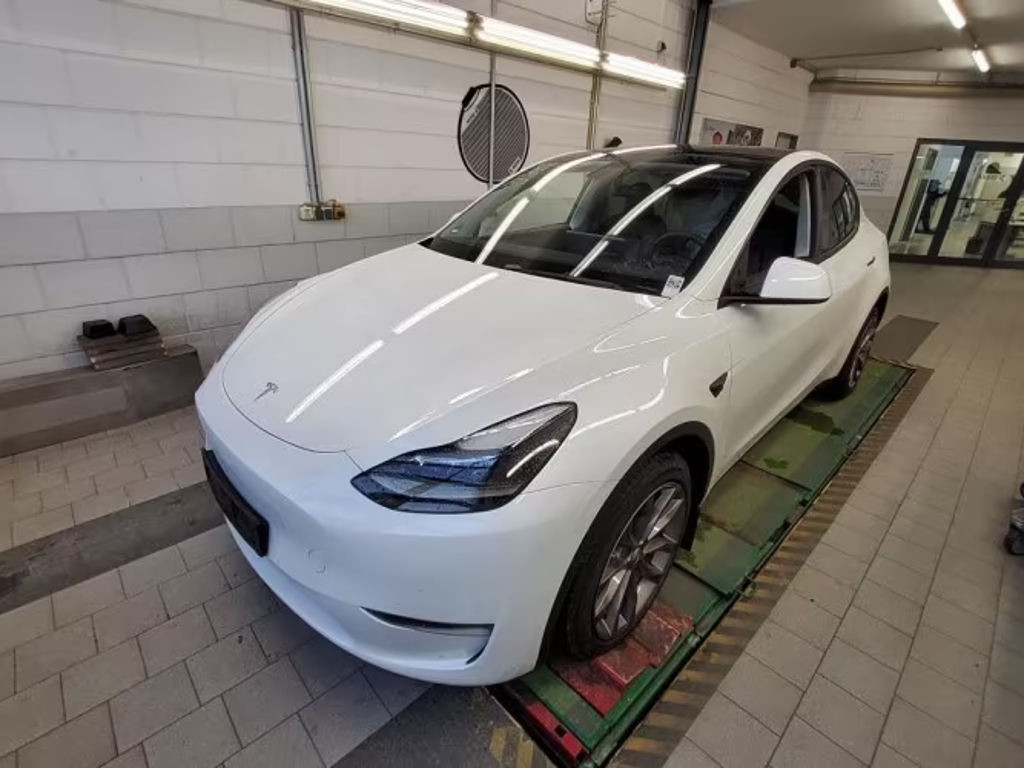 Tesla Model Y 2023 Elektrisch