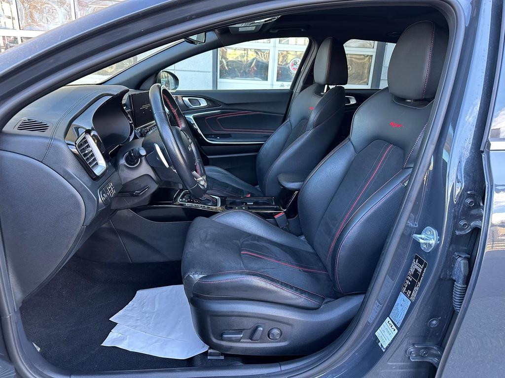 Kia ProCeed