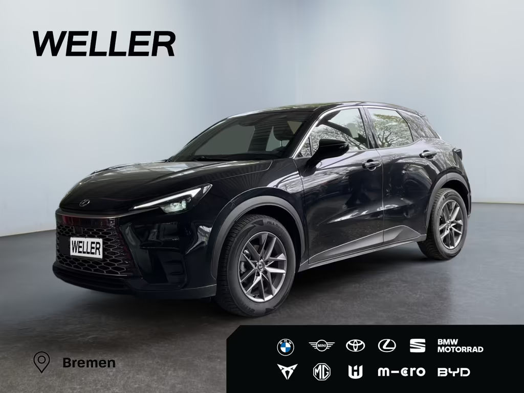 Lexus LBX