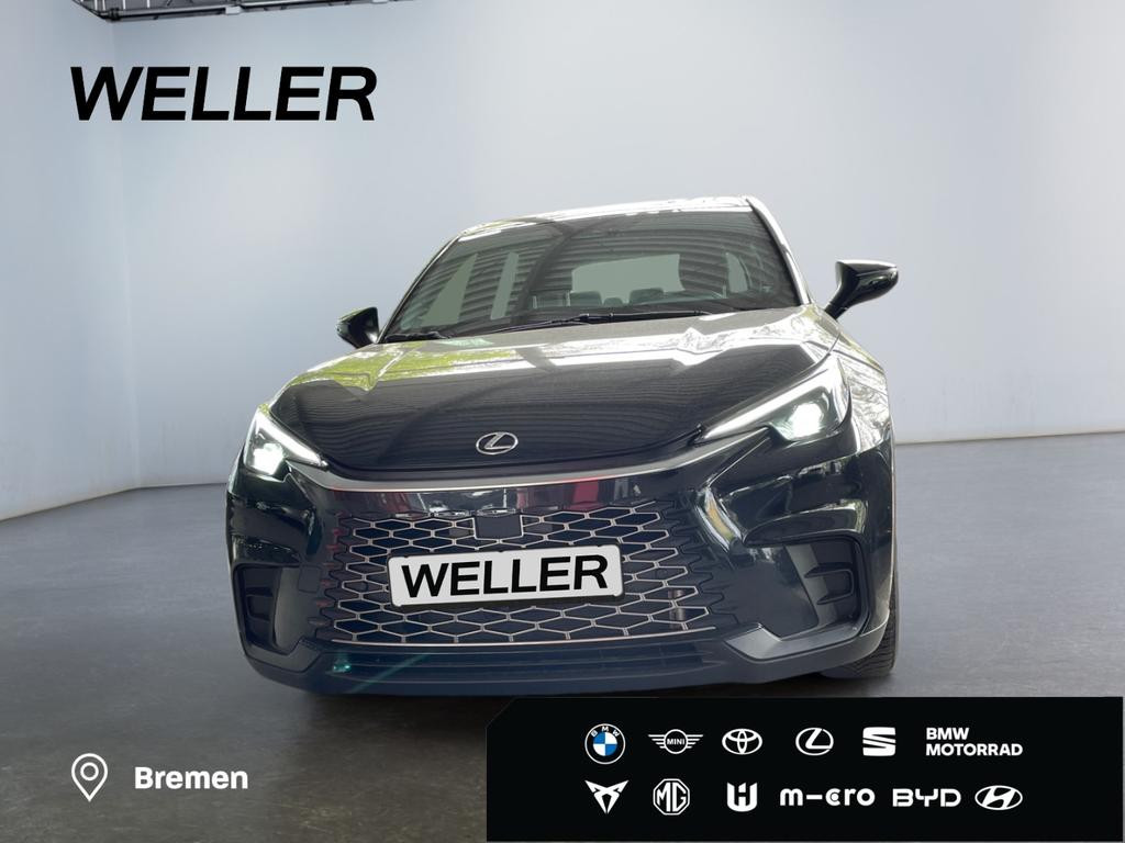 Lexus LBX