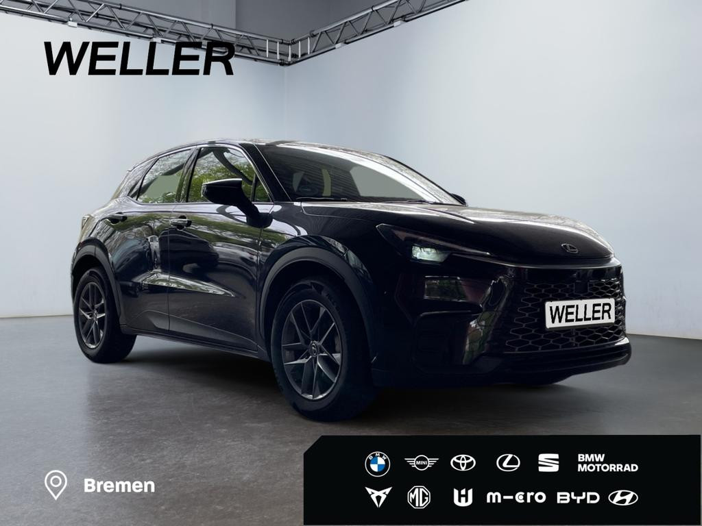 Lexus LBX
