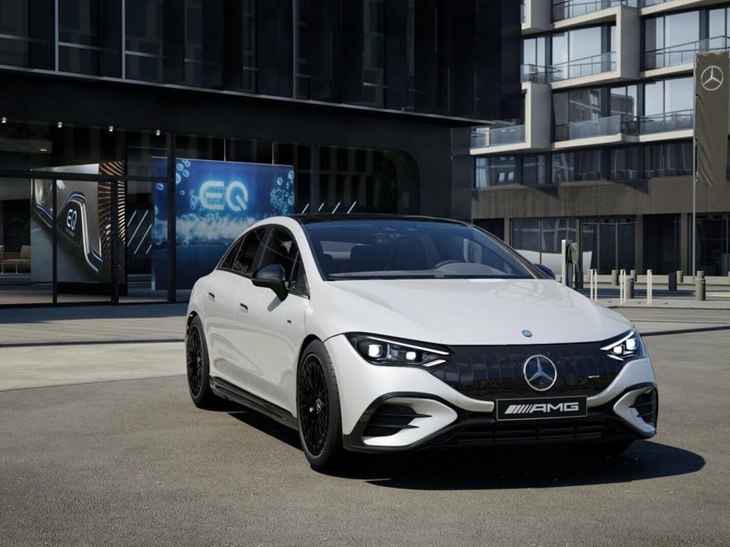 Mercedes-Benz EQE