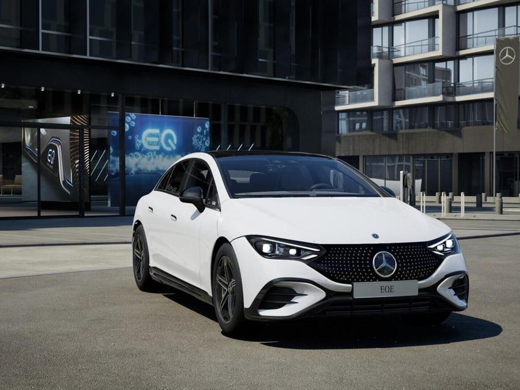 Mercedes-Benz EQE