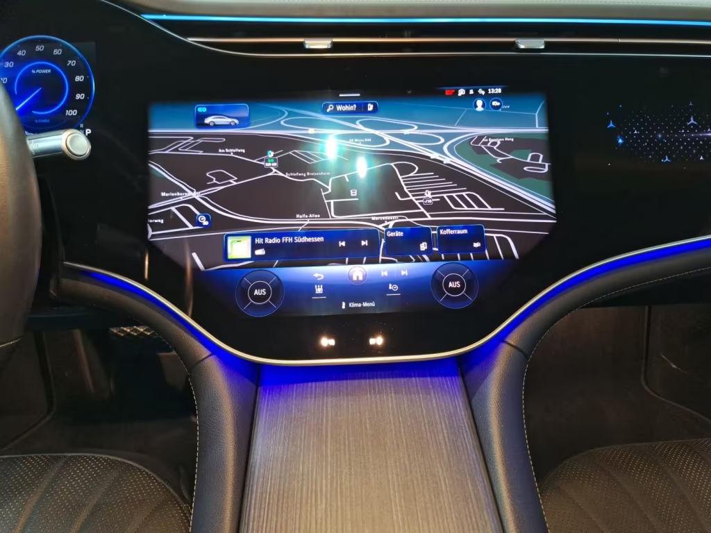 Mercedes-Benz EQS