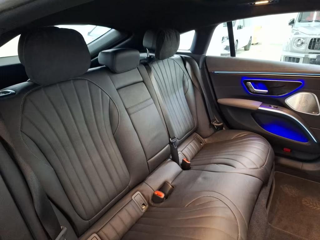 Mercedes-Benz EQS