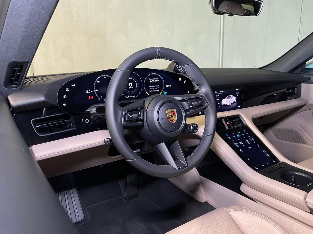 Porsche Taycan