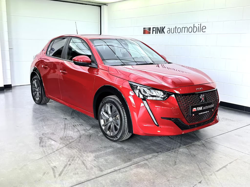 Peugeot e-208