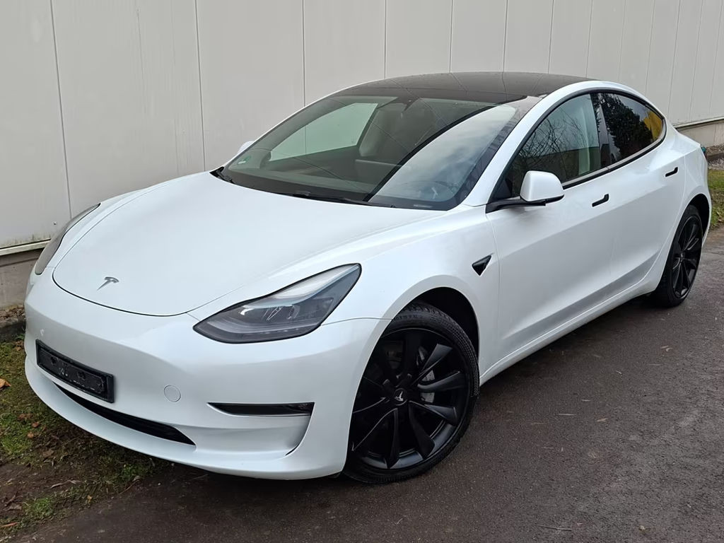 Tesla Model 3 2022 Elektrisch