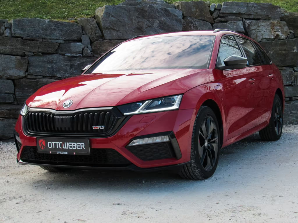 Skoda Octavia 2024 Hybride Benzine