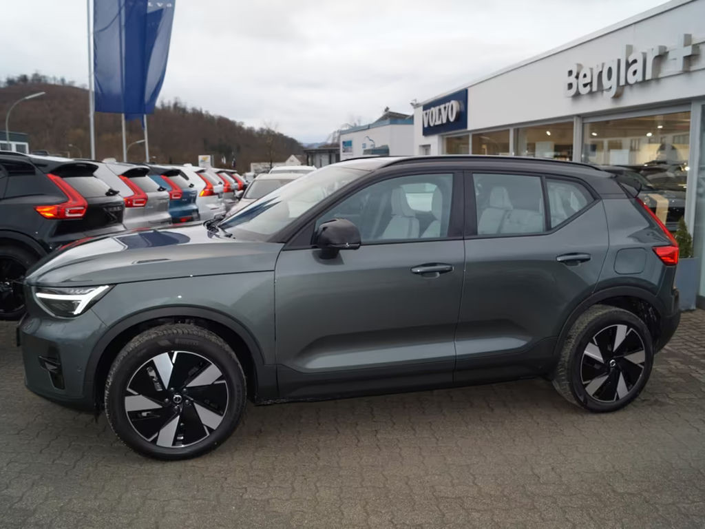 Volvo EX40
