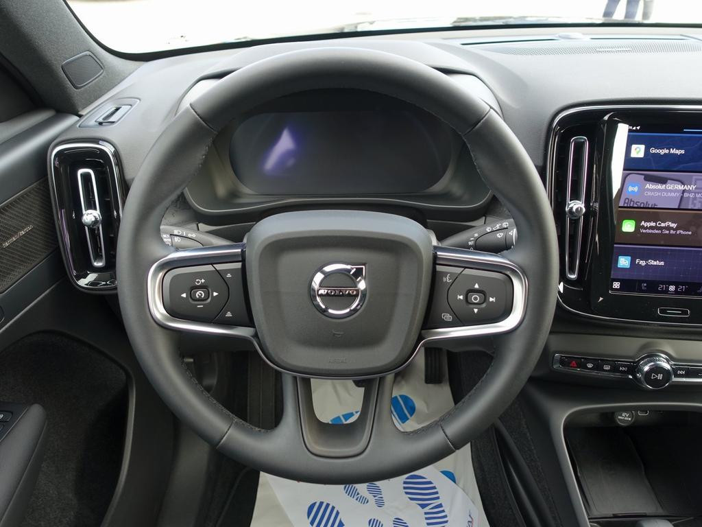 Volvo EX40