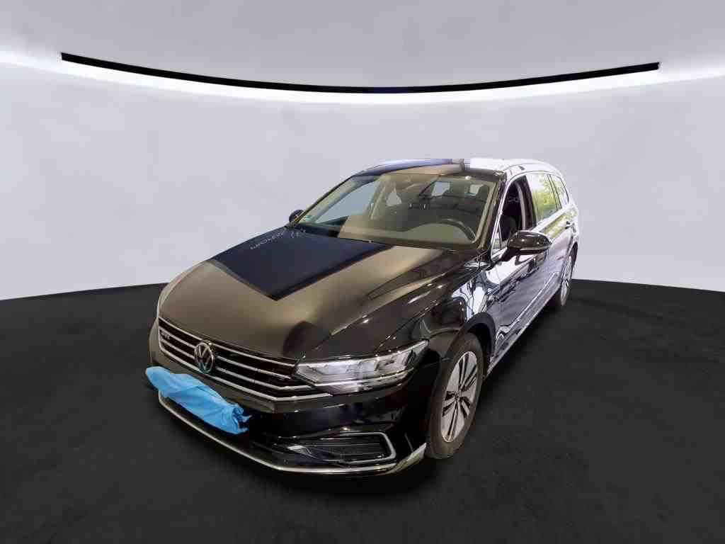 Volkswagen Passat 2022 Hybride Benzine