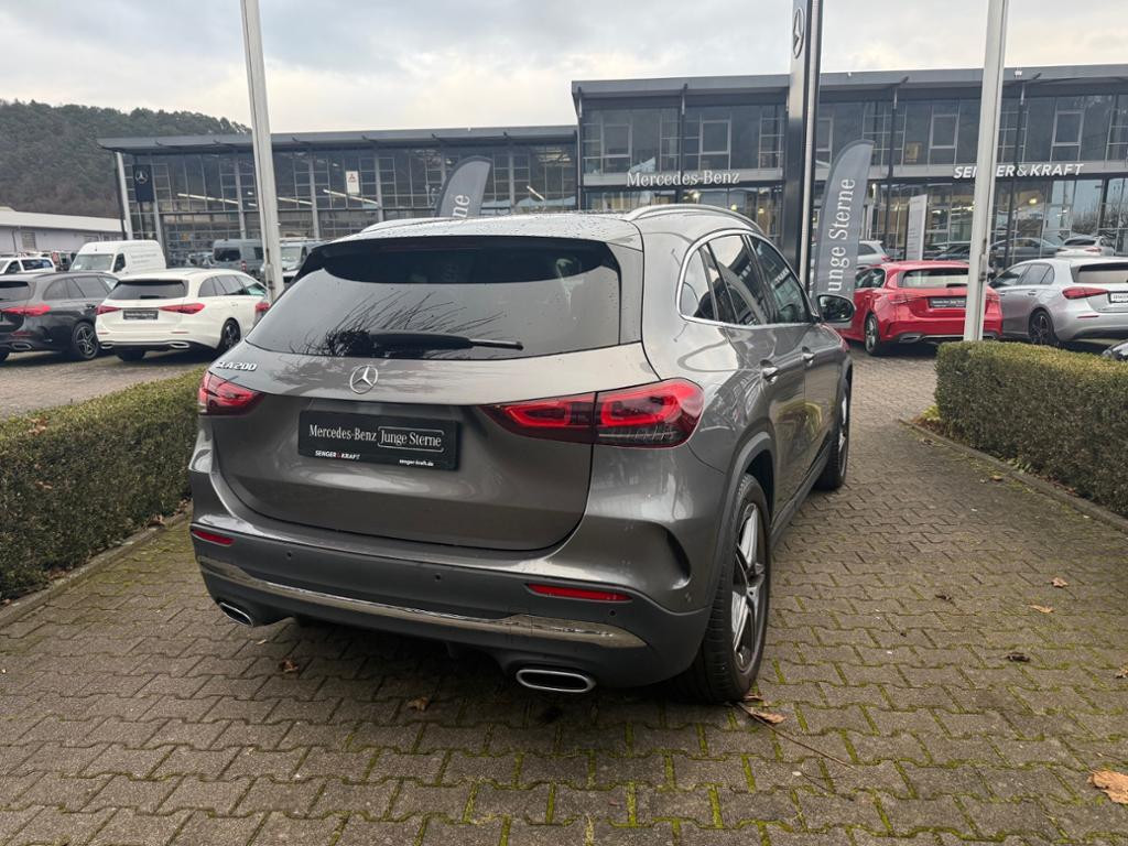 Mercedes-Benz GLA-Klasse