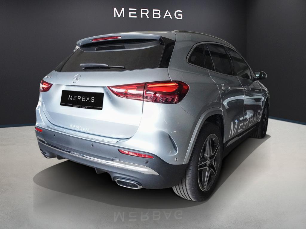 Mercedes-Benz GLA-Klasse