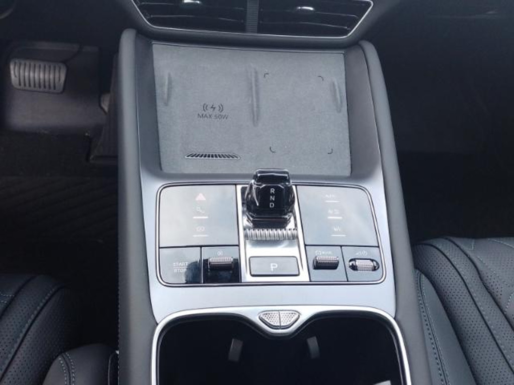 BYD Sealion 7