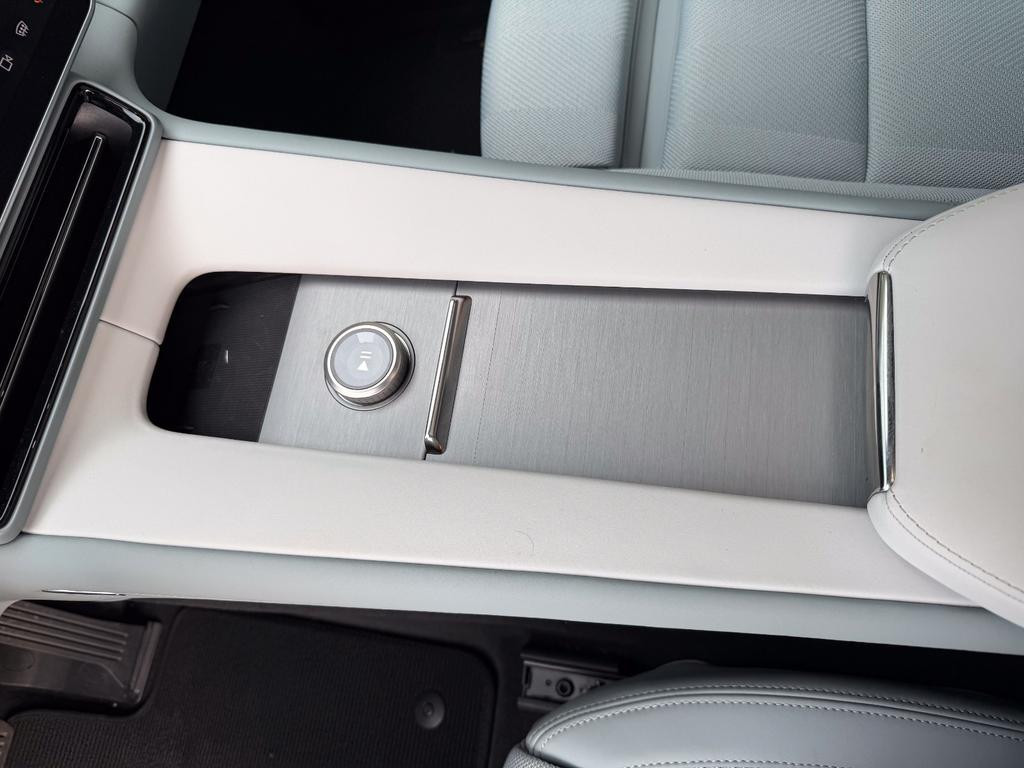 Polestar 4