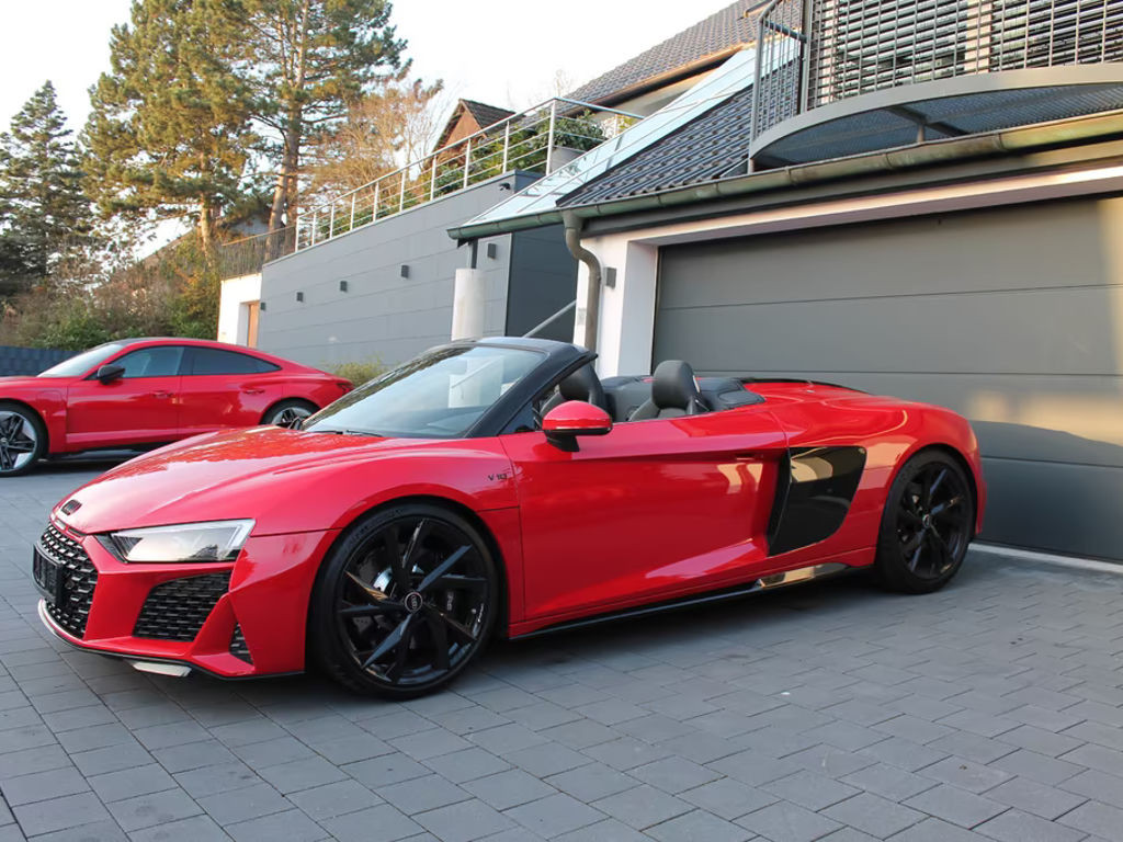 Audi R8
