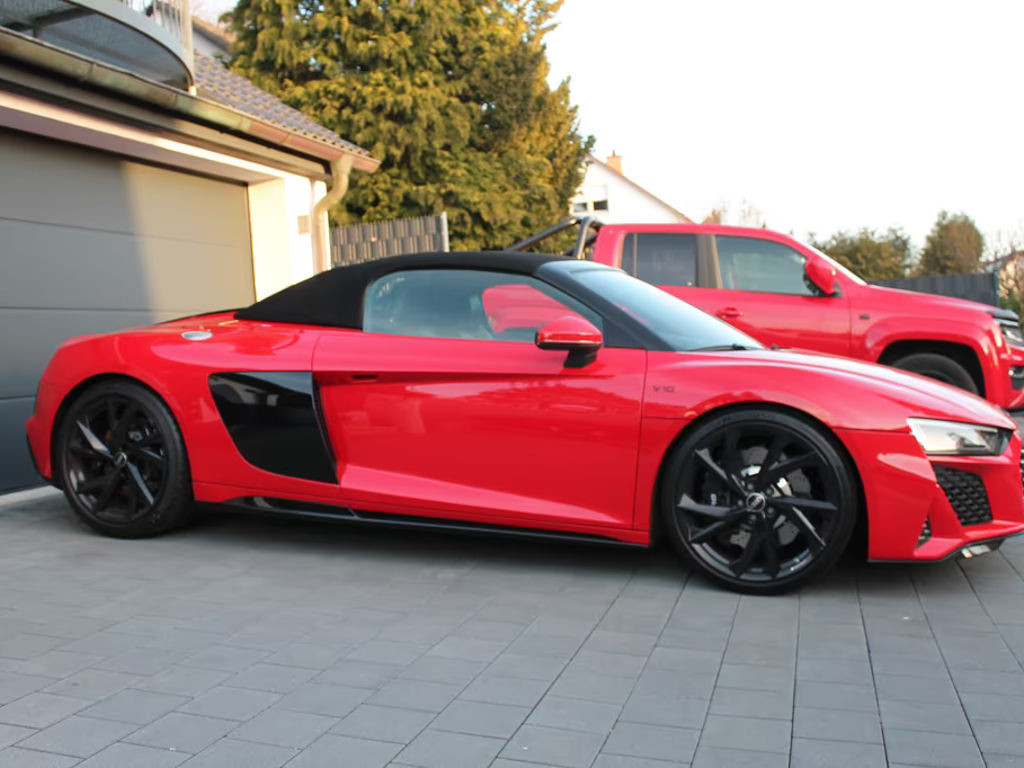 Audi R8