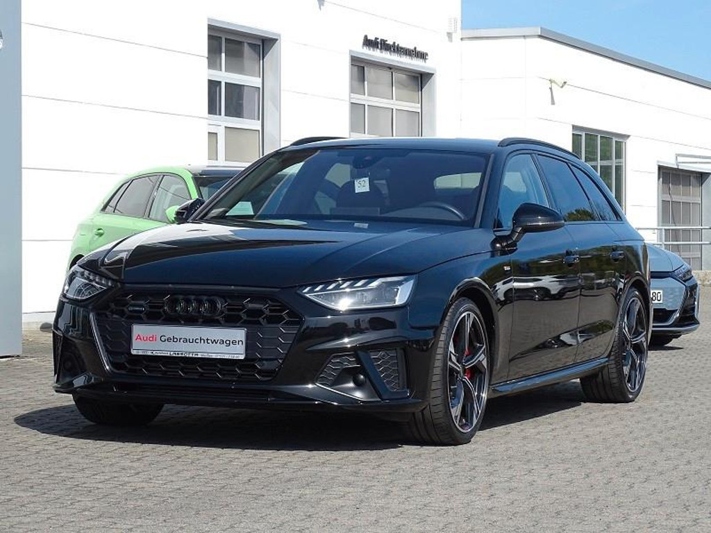 Audi A4 2022 Benzine