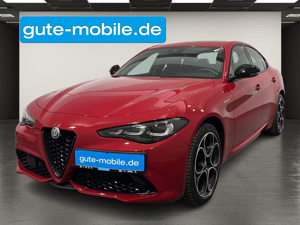 Alfa Romeo Giulia 2023 Benzine