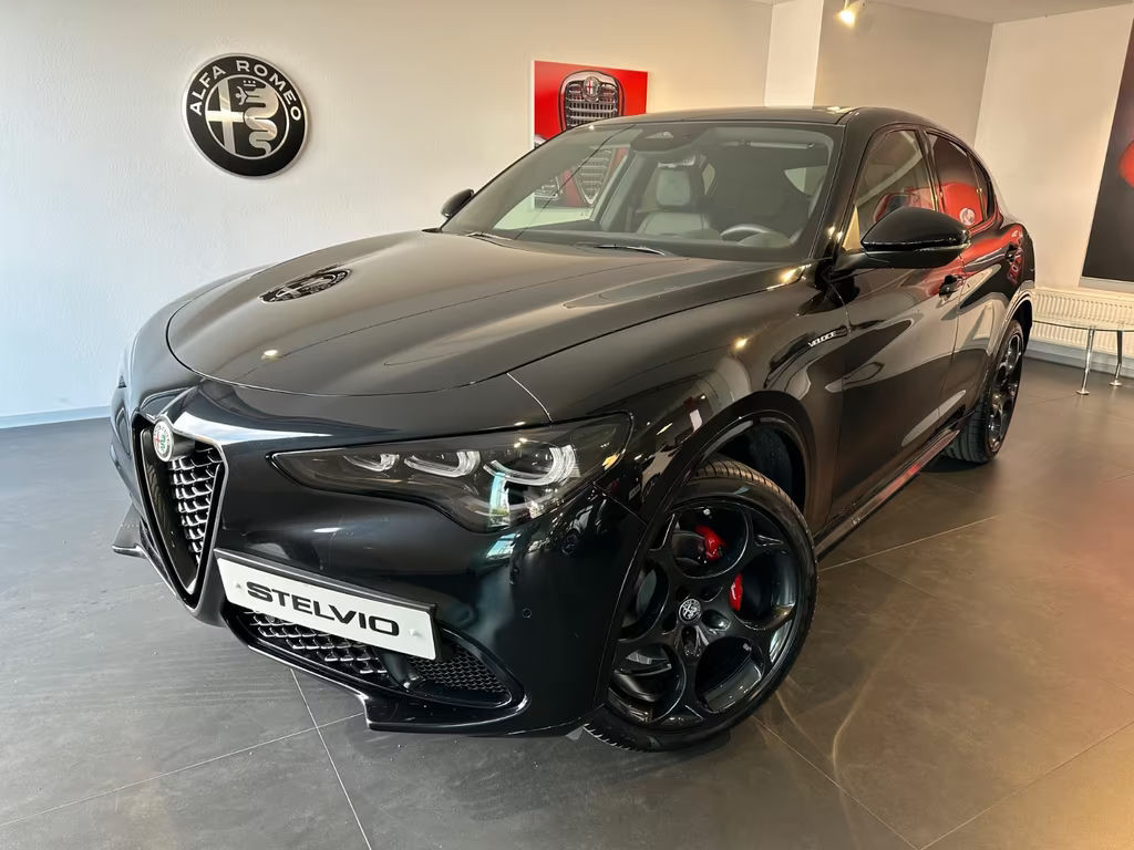 Alfa Romeo Stelvio 2025 Benzine