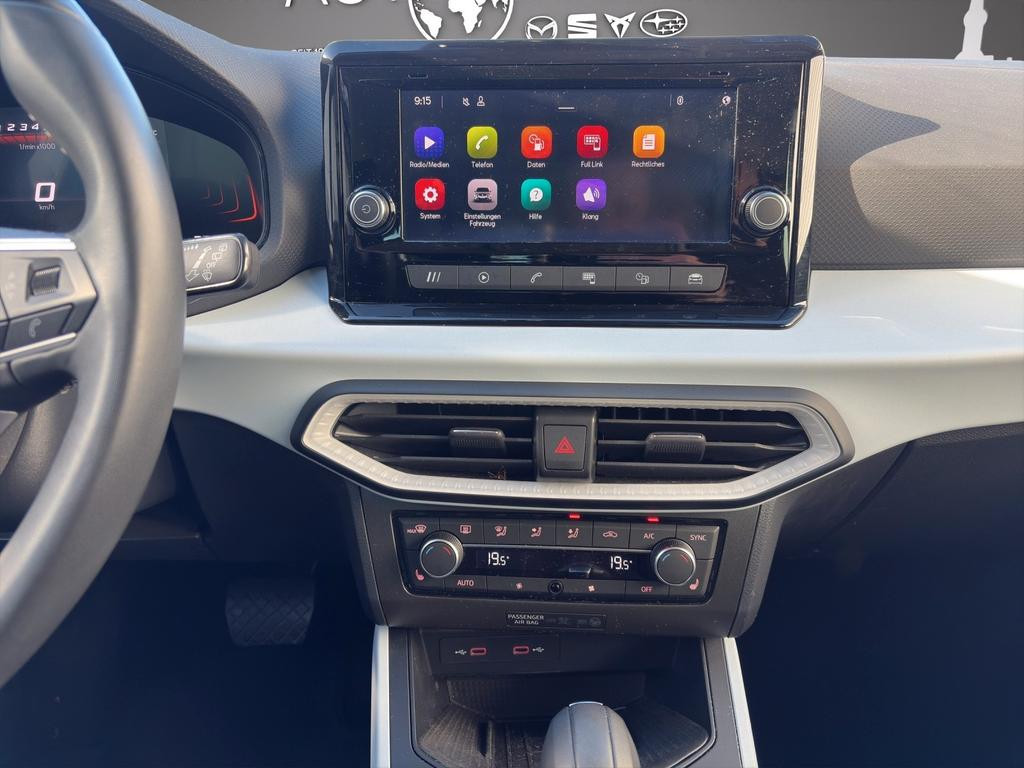 Seat Arona