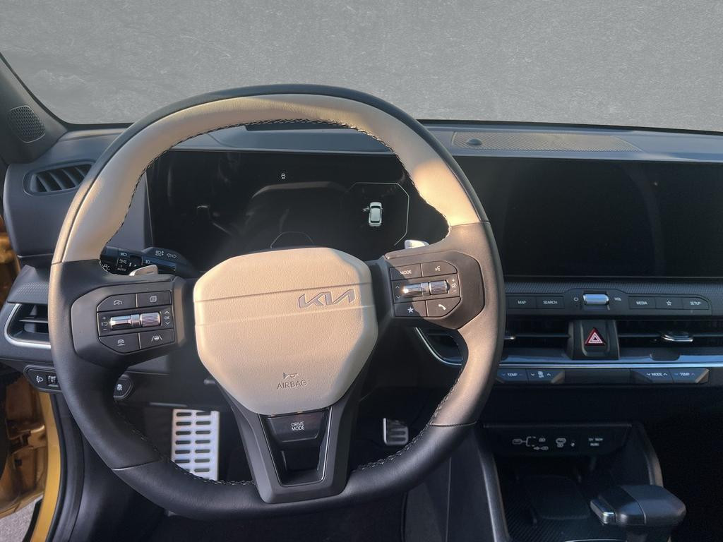 Kia K4