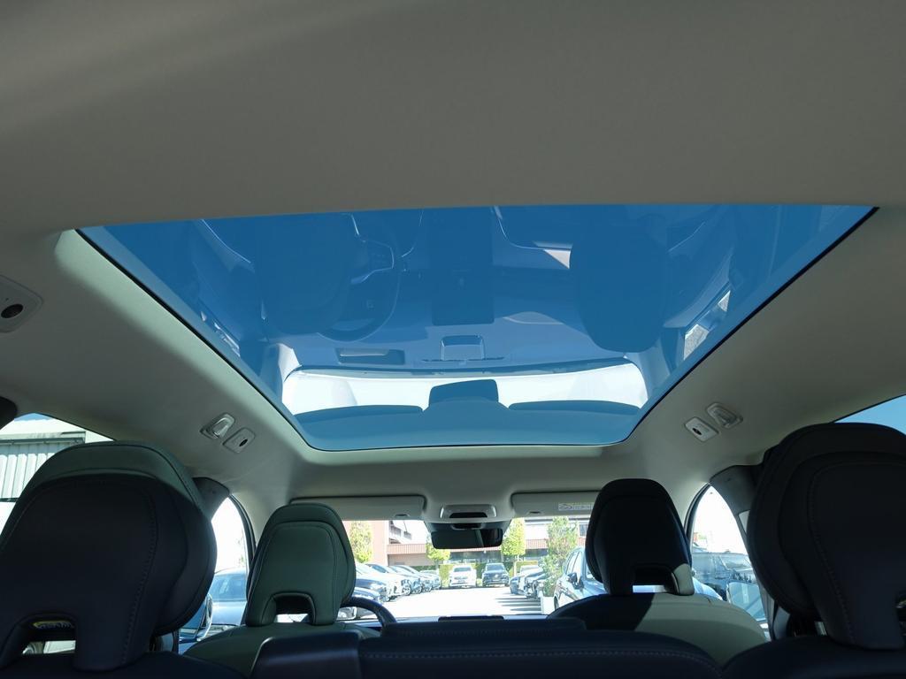 Volvo EX90