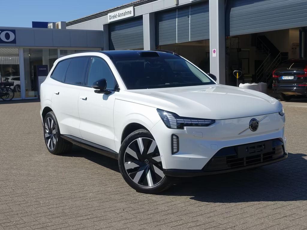 Volvo EX90