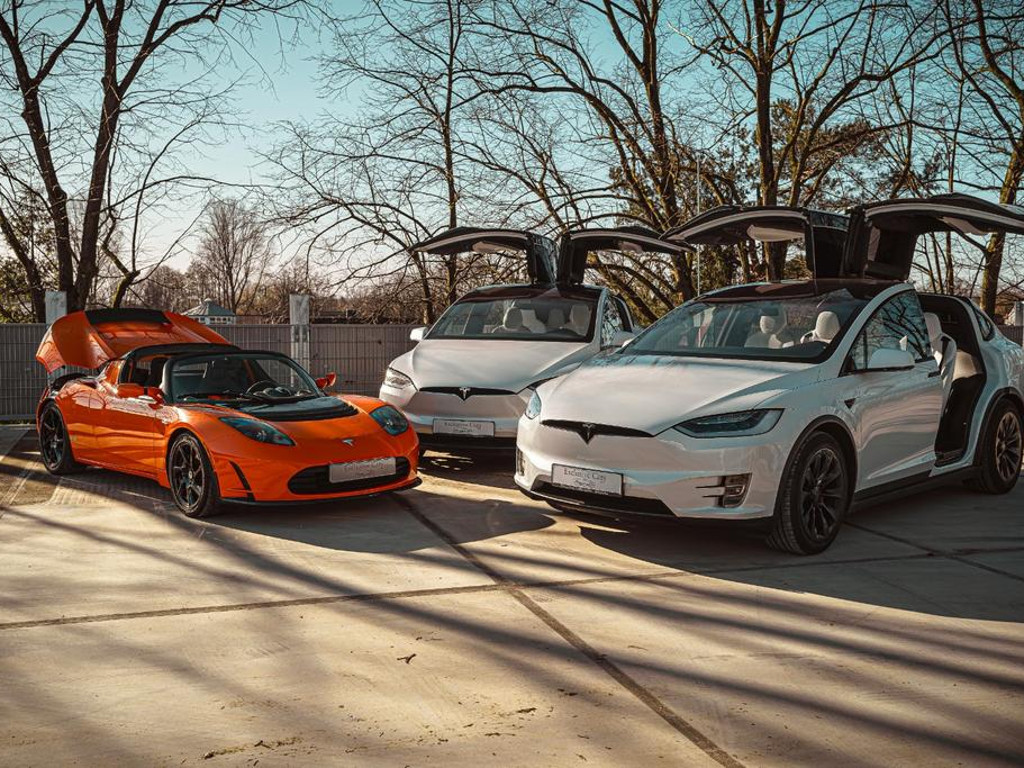 Tesla Model X