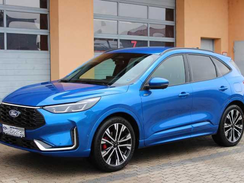Ford Kuga 2024 Benzine