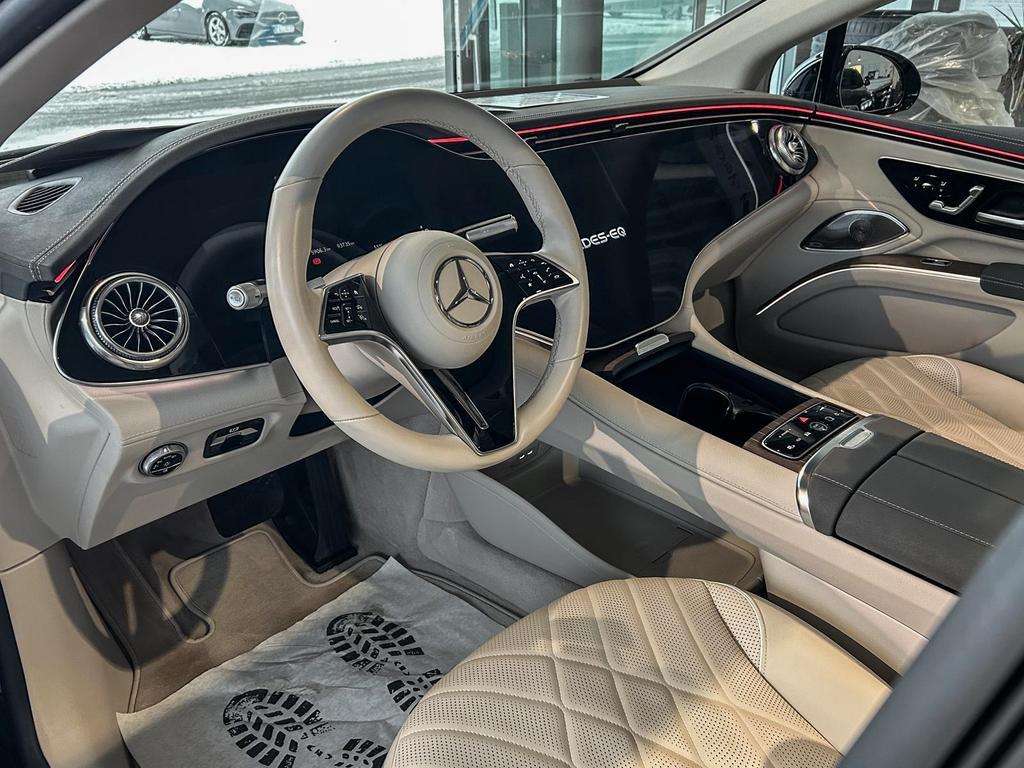 Mercedes-Benz EQS