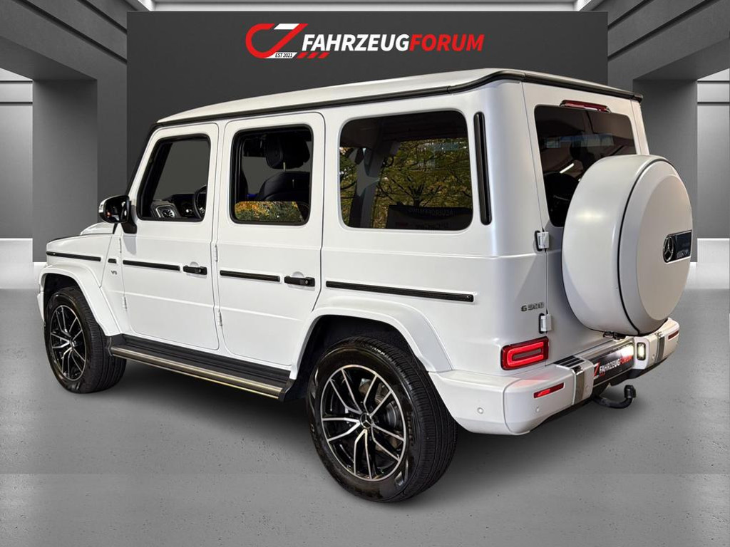 Mercedes-Benz G-Klasse